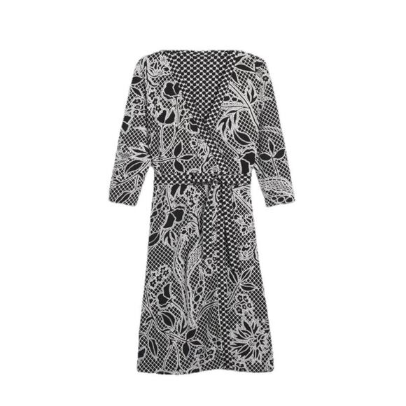 White House Black Market Reversible Wrap Dress Sz 12 New 2 In 1 Stretch 3/4 - Picture 1 of 9